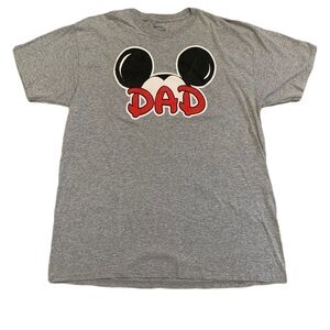 💜 Disney Mickey Mouse "DAD" Grey T-Shirt - Men's XL (46/48